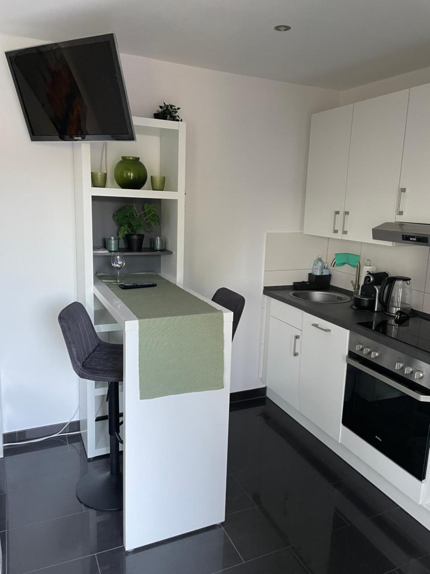 Ferienwohnung Mit Fussbodenheizung Nahe Messe, Gratis Parkplatz Und Abstellplatz E - Bike هانوفر المظهر الخارجي الصورة